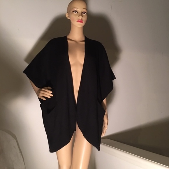 Banana Republic Sweaters - Banana Republic Black Sweater with Pockets M/L